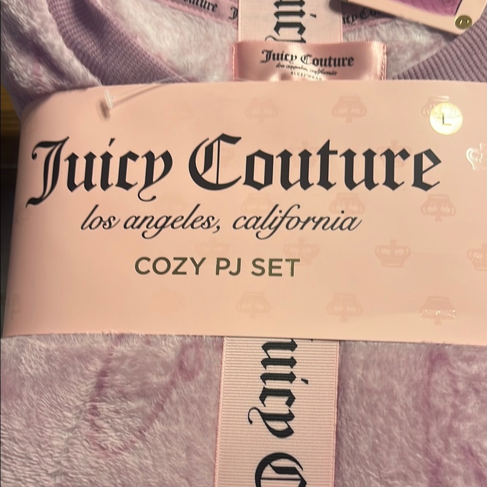 Juicy Couture Pink Plush Pajama Set - Picture 3 of 10
